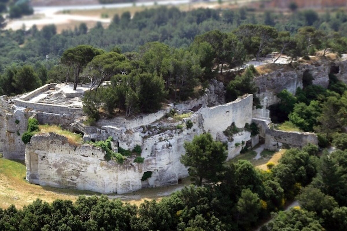 photo of ruined abbey