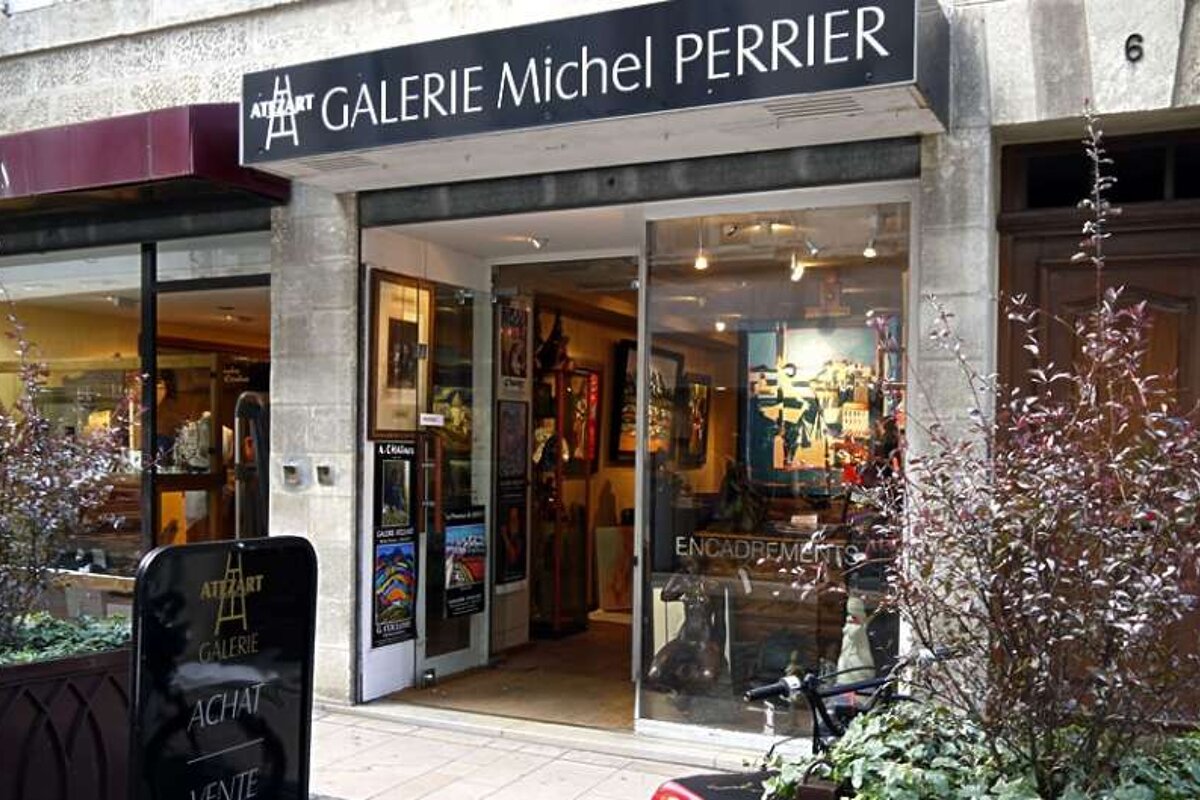 photo of an art gallery entrance