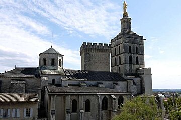 photo of a cathedral
