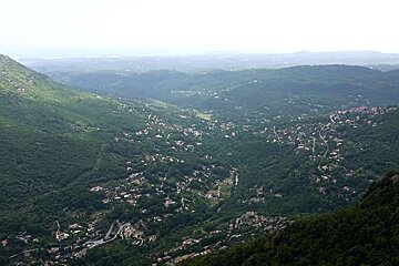 a photo of a green valley