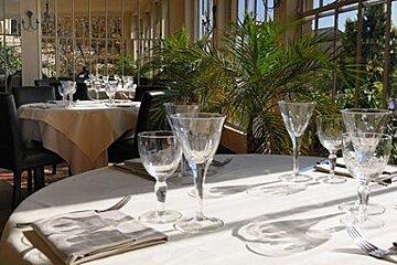 photo of a dining room in an atrium