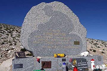 a photo of a memorial stone