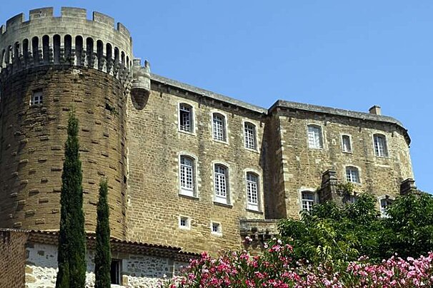 photo of a castle