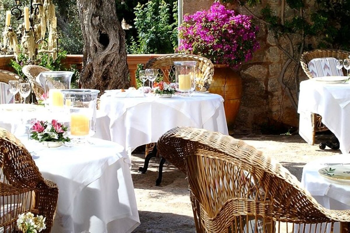 a photo of a dining terrace