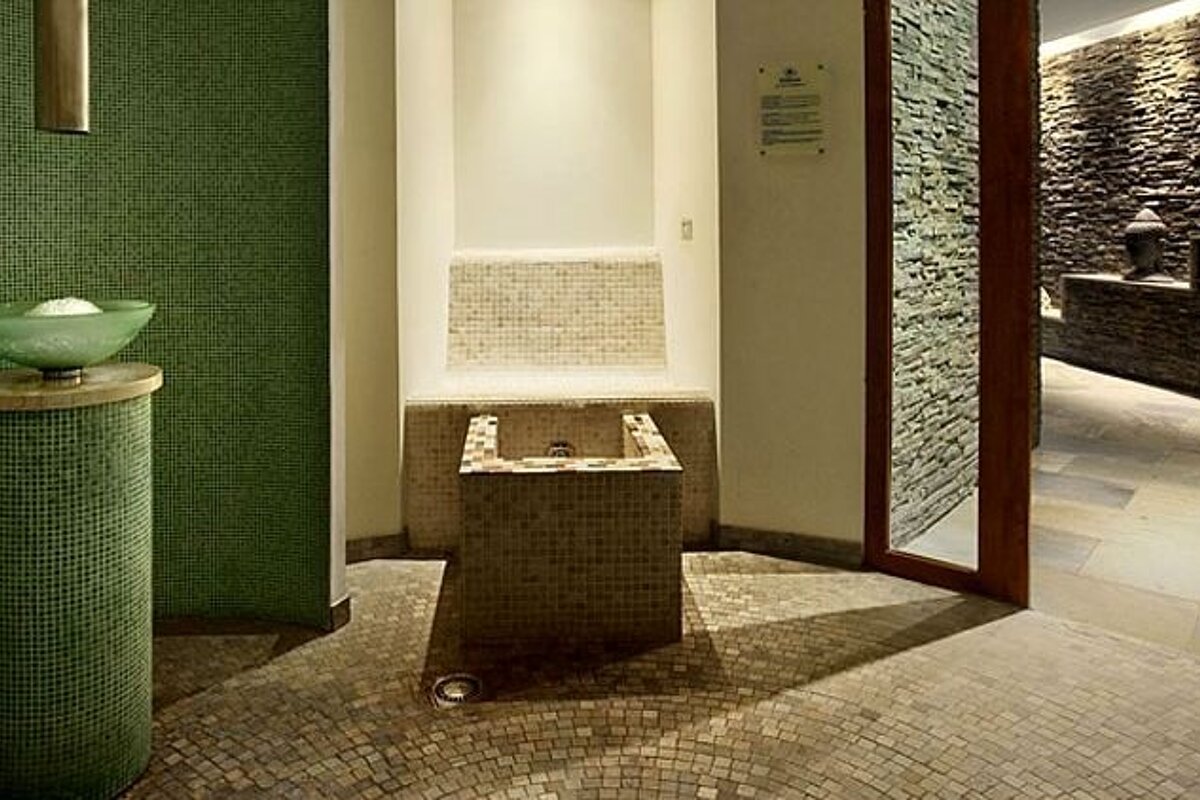 photo of a spa interior