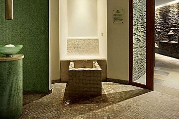 photo of a spa interior