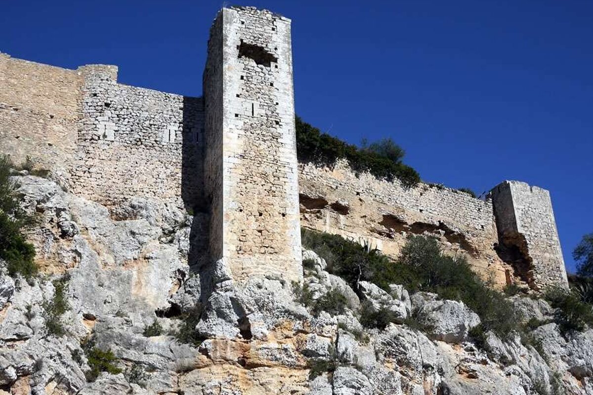 a photo of an old castle in majorca