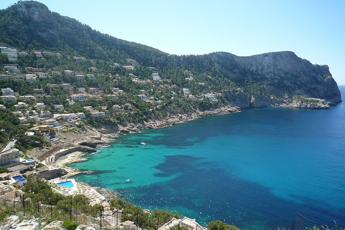 a photo of cala llamp mallorca majorca
