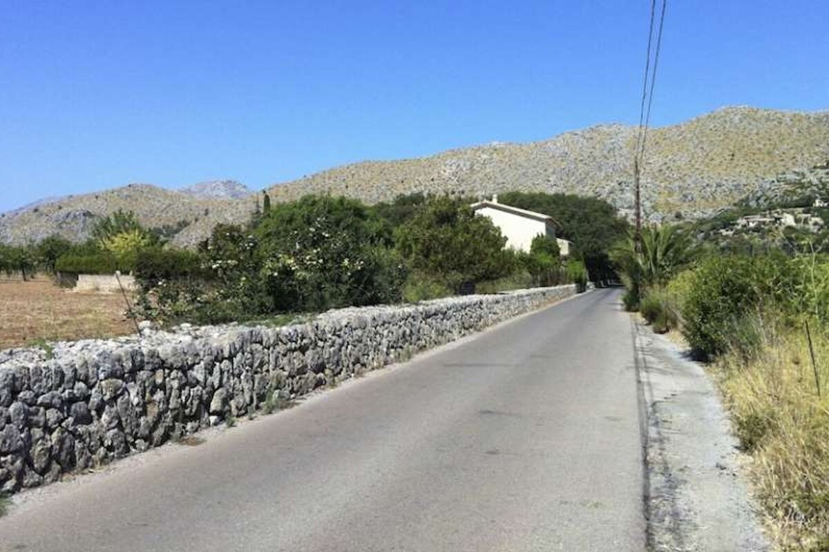 photo of a lane