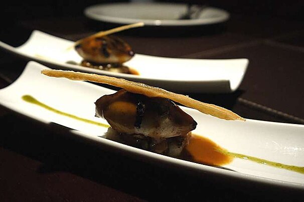 a photo of stuffed squid tapas