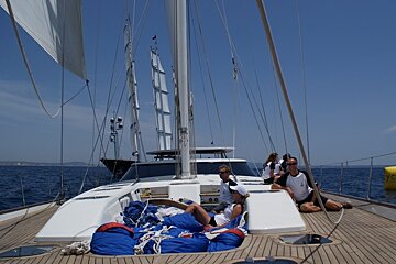 a photo of tenaz yacht racing boats mallorca palma de majorca