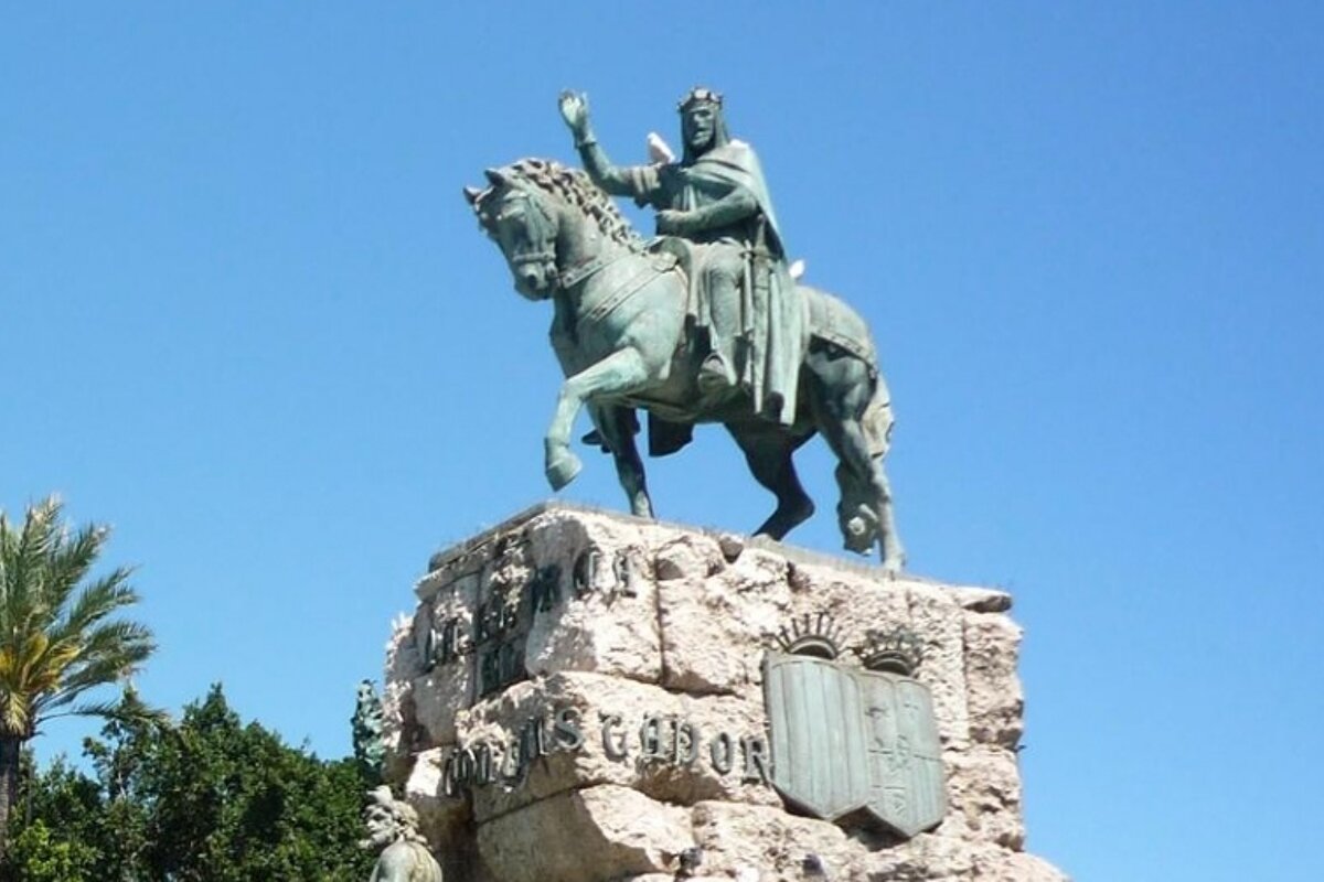a photo of a man on a horse statue