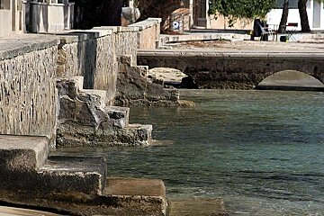 a photo of the waters edge in port pollenca