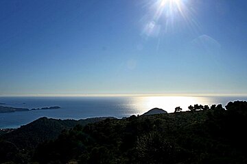 Views out to sea