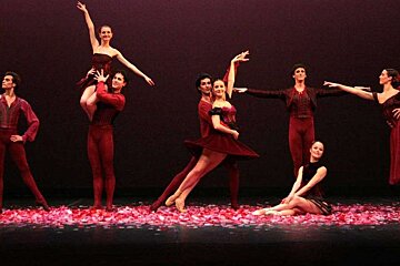 a photo of ballet dancers