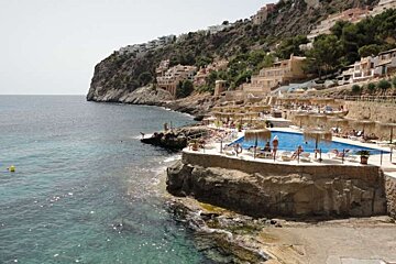 swimming pool and bay