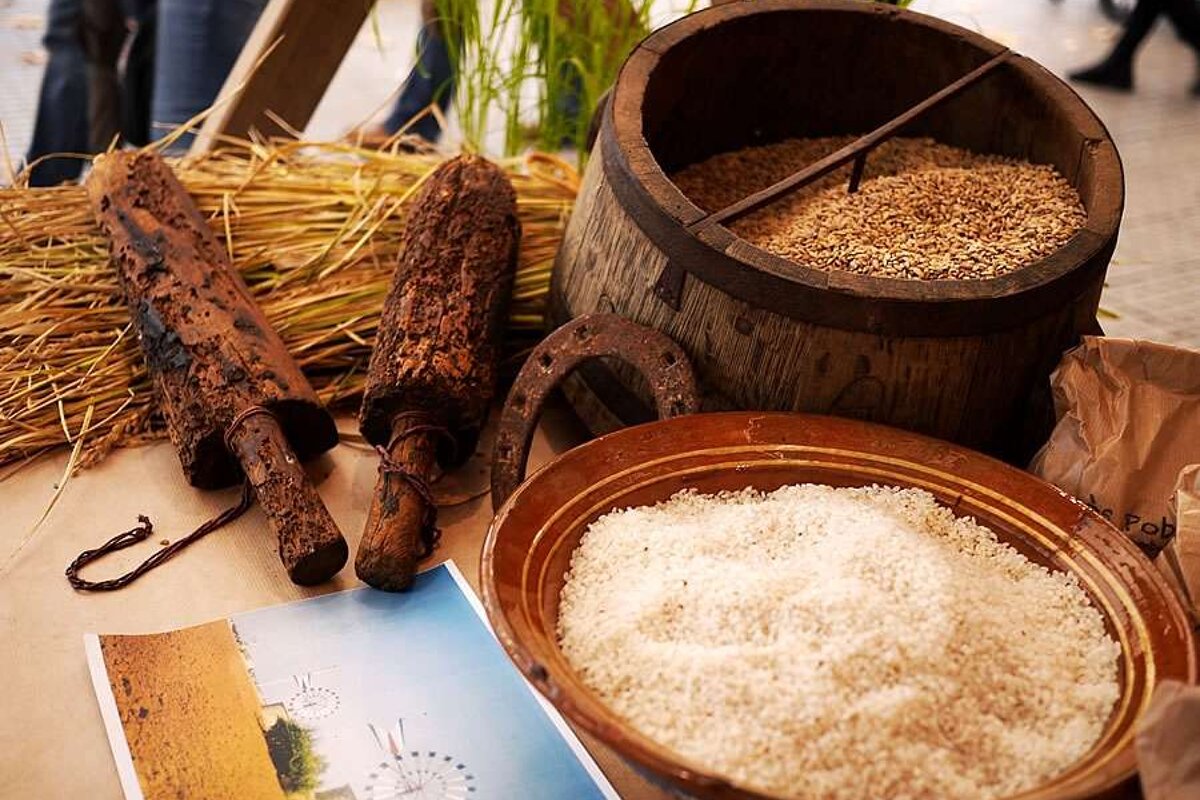 a photo of a bowl of majorcan rice