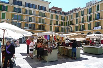 a photo of placa major palma mallorca majorca