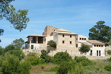 a photo of the torre of st elm majorca