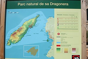 information board with route maps for Sa Dragonera