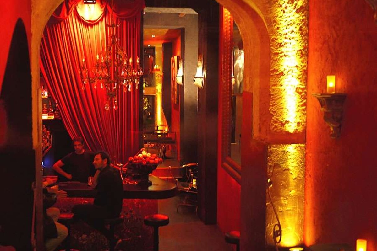 a photo of the interior of idem bar and cafe