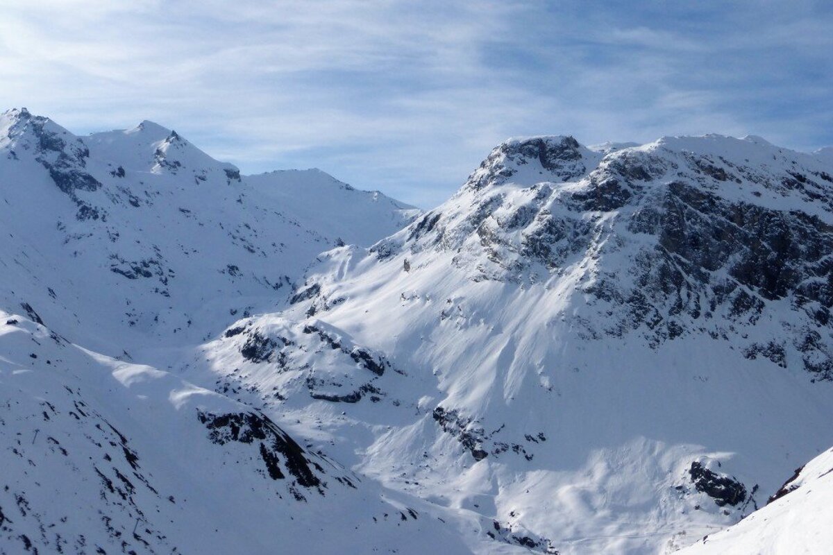 a mountain view in the espace killy