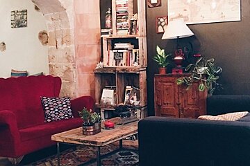 Santosha Eco-Cafe, Palma de Mallorca interior