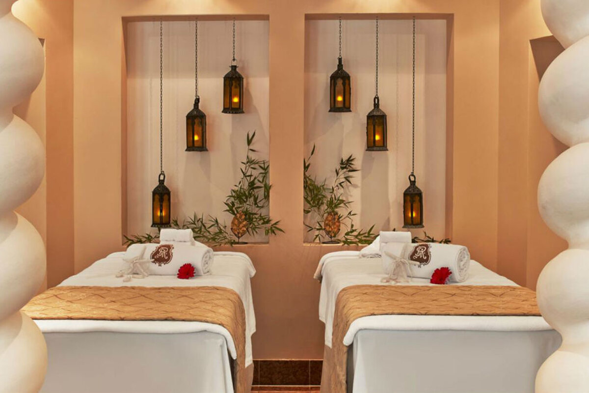 St Regis Mardavall Mallorca Resort Arabella Spa, Palmanova treatment room
