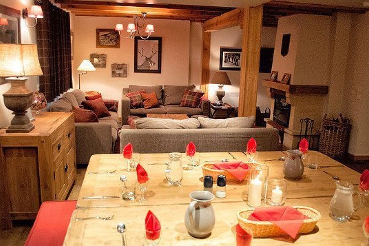 Arabette Chalet, Tignes - Les Brevieres dining area