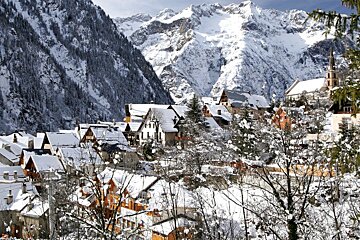 Guided Village Walk of Venosc
