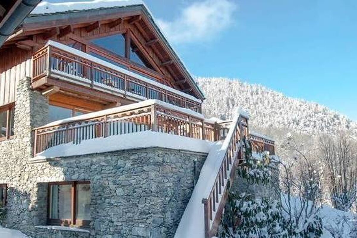 Iona Chalet, Meribel Valley exterior