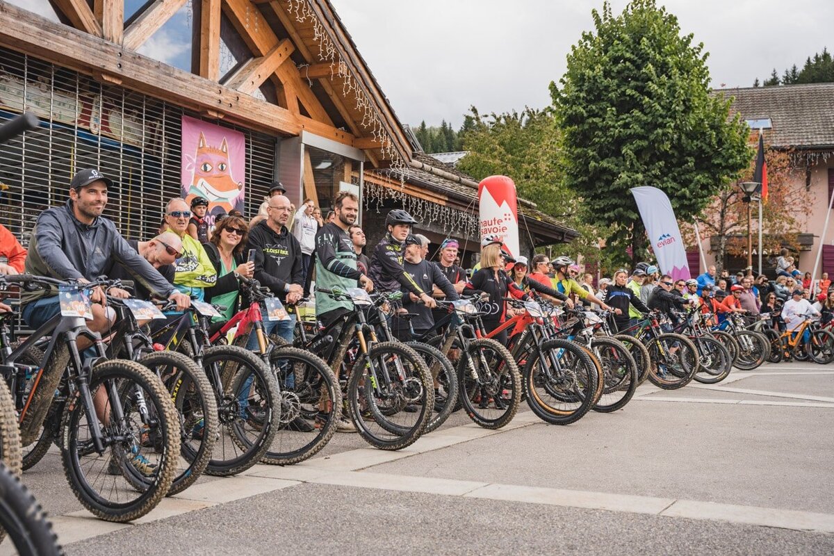 Alambike, 24 hour relay bike race, Les Gets