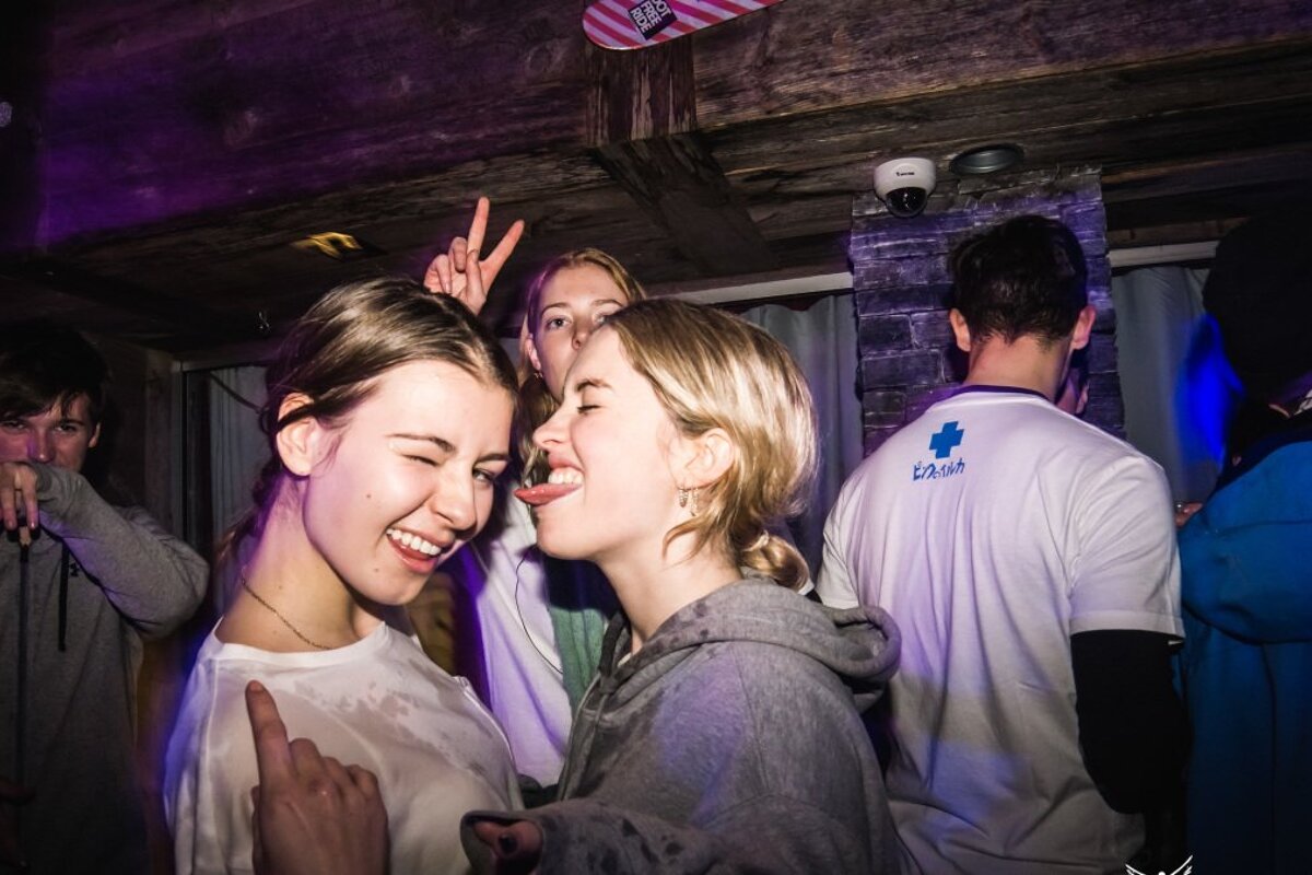 Farinet Apres Ski Opening Party 2017 Review