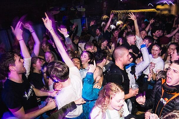 Farinet Apres Ski Opening Party 2017 Review