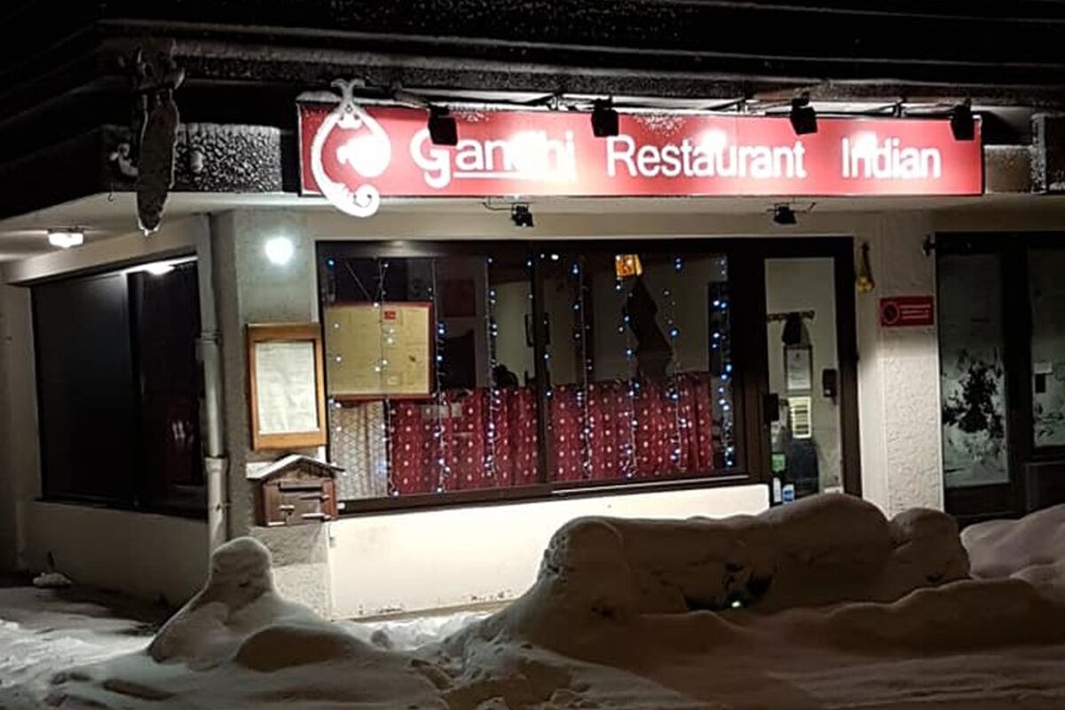 Gandhi Restaurant, Les Houches exterior