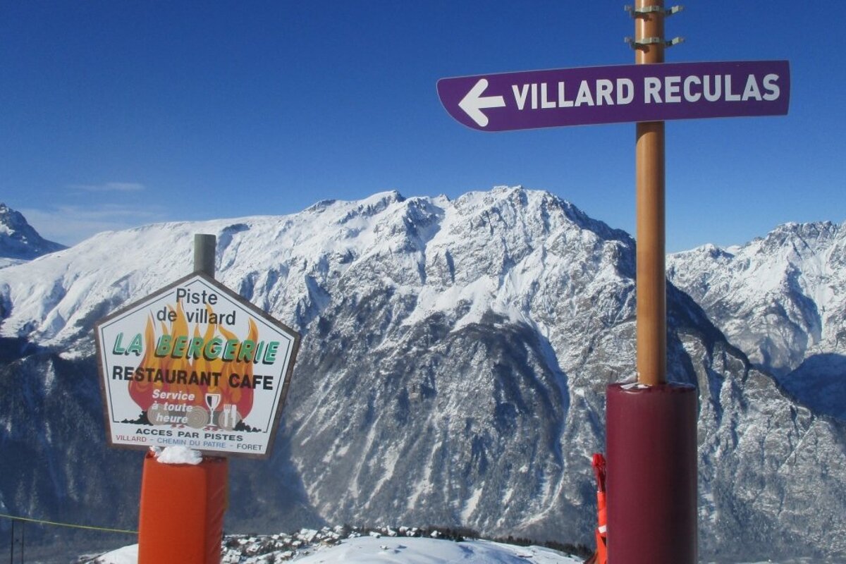 Beginner skiing in Alpe d'Huez 2018