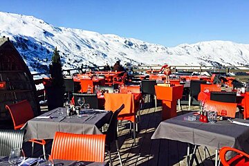Cote 2000 Restaurant, Mottaret restaurant terrasse