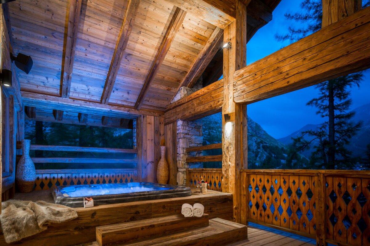 Inoko Chalet, Val d'Isere - Le Cret