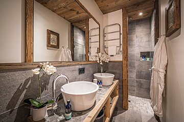 Inoko Chalet, Val d'Isere - Le Cret