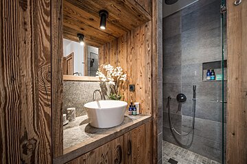 Inoko Chalet, Val d'Isere - Le Cret