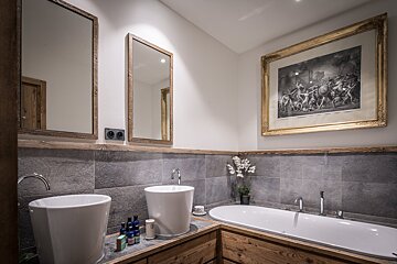 Inoko Chalet, Val d'Isere - Le Cret