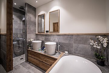 Inoko Chalet, Val d'Isere - Le Cret
