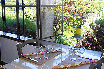 Les Remparts, Venasque terrace