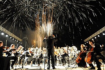 Orchestral music & fireworks show, Le Praz