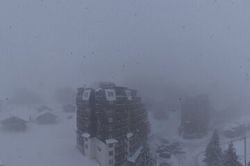 snowy webcam pic from Avoriaz centre station