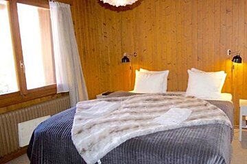 Cimeblanche 8 Apartment, Verbier - Centre double bedroom