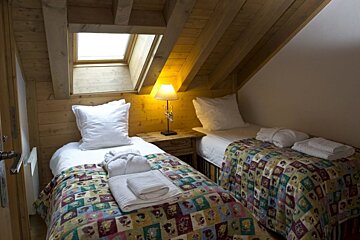 L'Aiglon 34 Apartment, Val d'Isere - Centre twin room