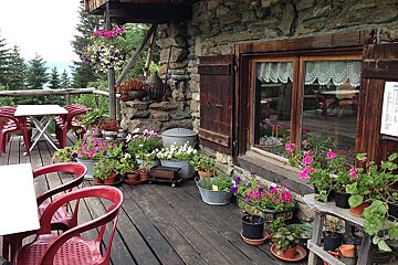 La Taniere Mountain Restaurant, Les Houches/St Gervais restaurant terrasse