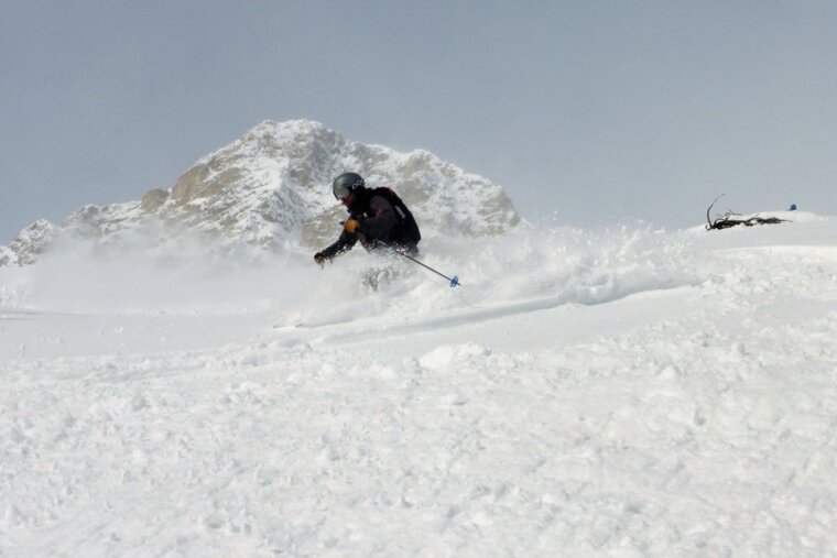 Winter returns to Val d'Isere in March