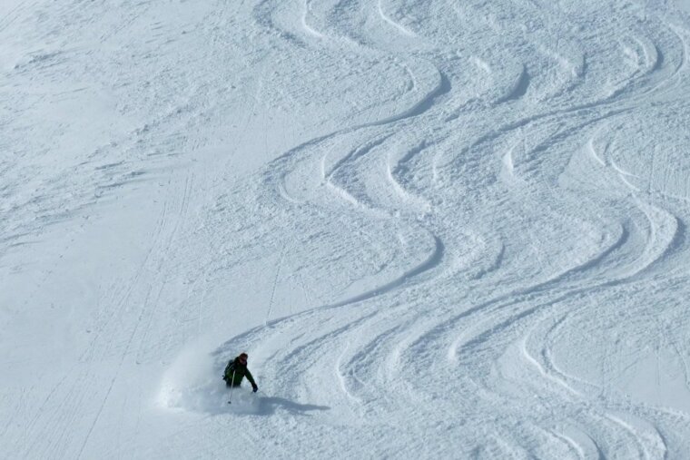 Winter returns to Val d'Isere in March
